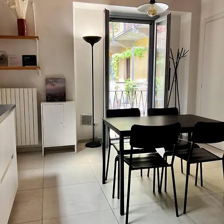Bilocale Su Corte Milanese Apartment Milan